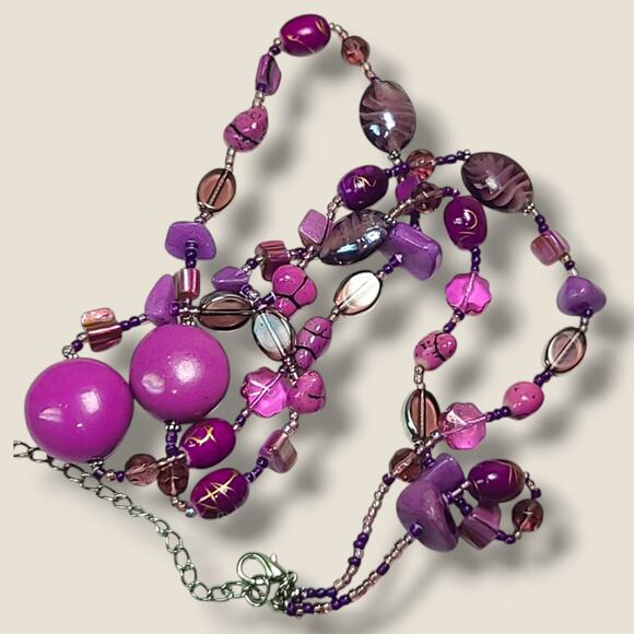 Vintage Bright Purple Stone Art Glass & MOP Shell Bead Necklace 42" - Picture 1 of 11